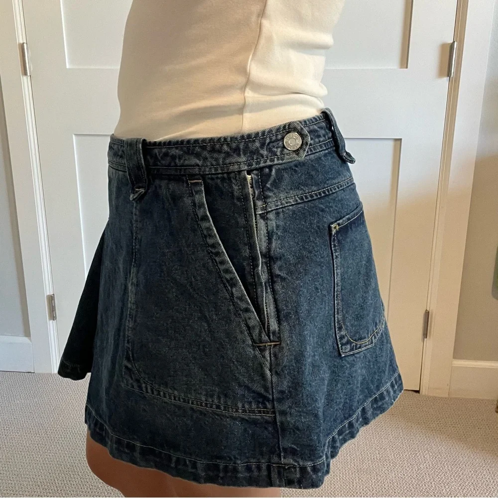 GRLFRND Blue Denim Pleated Low Rise Mini Skirt with Side Zipper Size 31 - Picture 4 of 10